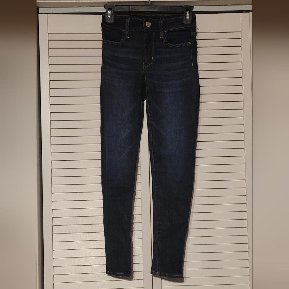 American Eagle Outfitters Dark Wash Blue Skinny Jeans